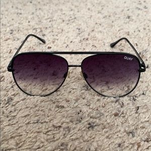 Quay sunglasses in good condition!
